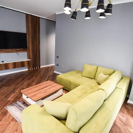Apartman Aviatorii Residence 06 *
